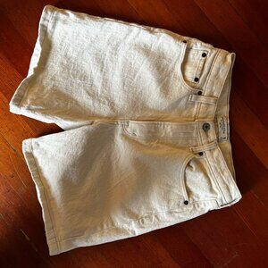 Abercrombie & Fitch Jean Shorts - cream - size 26